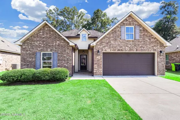 319 Elwick Dr, Carencro, LA 70507-2751