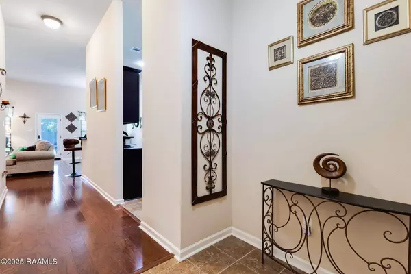 319 Elwick Dr, Carencro, LA 70507-2751