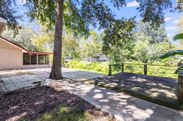 1062 Evangeline Street, Breaux Bridge, LA 70517