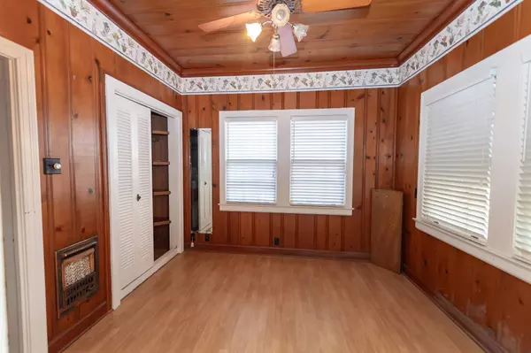 415 McMurtry St, Gueydan, LA 70542-4021