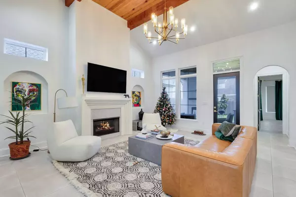 307 Harvest Creek Ln, Lafayette, LA 70508-5862