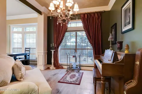 204 Parliament DR, Lafayette, LA 70506