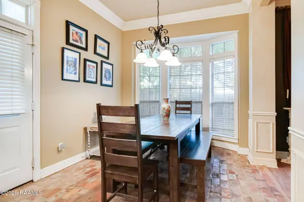 204 Parliament DR, Lafayette, LA 70506