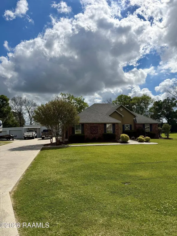 105 Fenway DR, Scott, LA 70583
