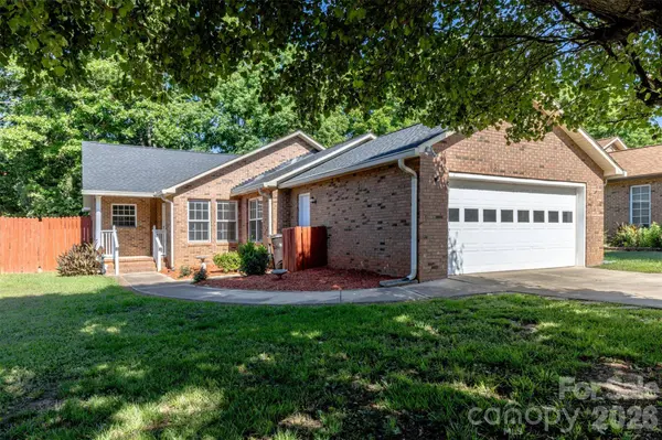 1843 Charter DR, Rock Hill, SC 29732