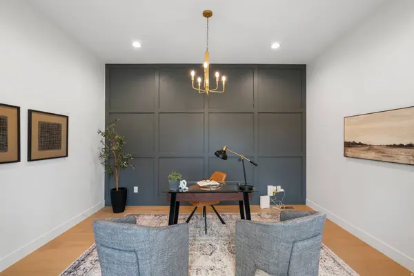 296 E IRELAND LN S #101, Draper, UT 84020