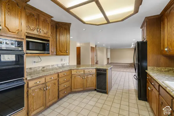 1373 PHEASANT RIDGE CIR, Bountiful, UT 84010
