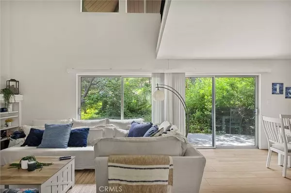 981 Lucerne LN #3, Lake Arrowhead, CA 92352