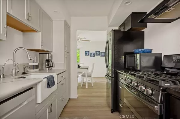 981 Lucerne LN #3, Lake Arrowhead, CA 92352