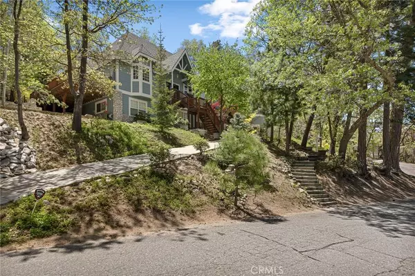 28537 North Shore RD, Lake Arrowhead, CA 92352