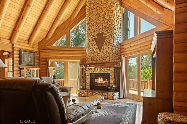 27492 Cedarwood CT, Lake Arrowhead, CA 92352