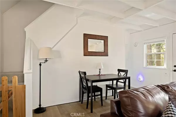 2398 Whispering Pines DR, Running Springs, CA 92382