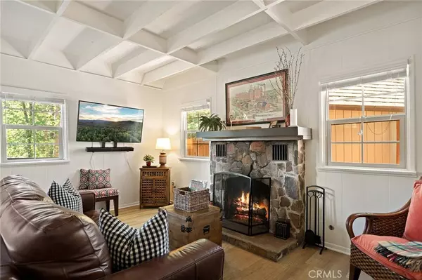 2398 Whispering Pines DR, Running Springs, CA 92382