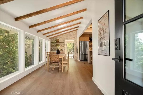 28793 Palisades, Lake Arrowhead, CA 92352