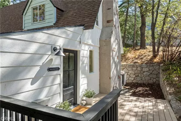 28793 Palisades, Lake Arrowhead, CA 92352