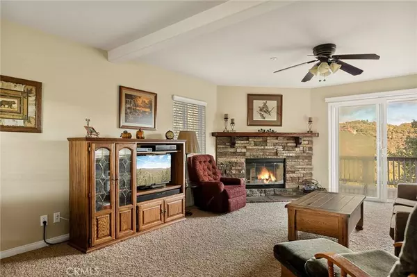 534 Cypress, Cedar Glen, CA 92321