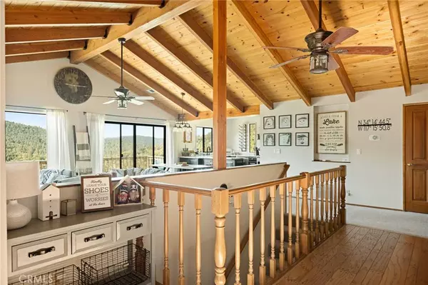 404 Darfo, Crestline, CA 92325