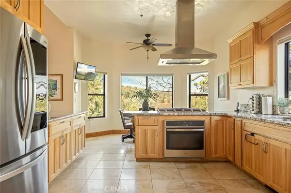 1305 Montreal, Lake Arrowhead, CA 92352
