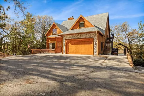 1305 Montreal, Lake Arrowhead, CA 92352