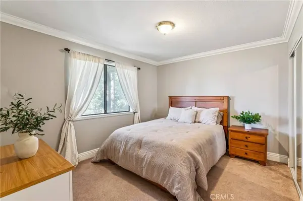 27391 Peninsula, Lake Arrowhead, CA 92352