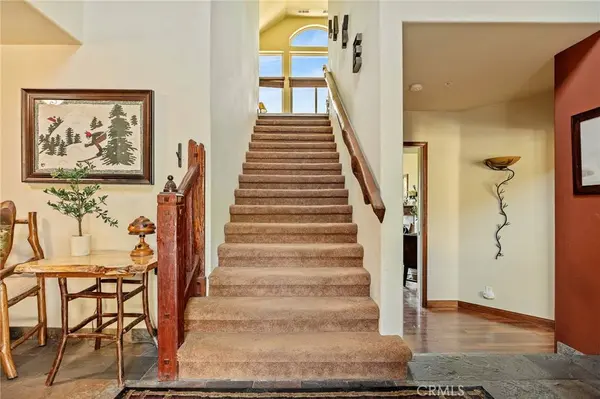 1184 Acadia, Lake Arrowhead, CA 92352