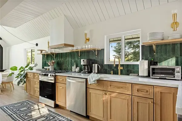 209 Massive, Lake Arrowhead, CA 92352