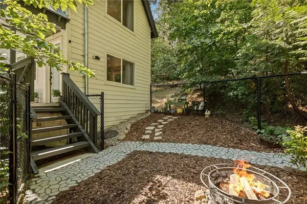 660 Spring DR, Crestline, CA 92325
