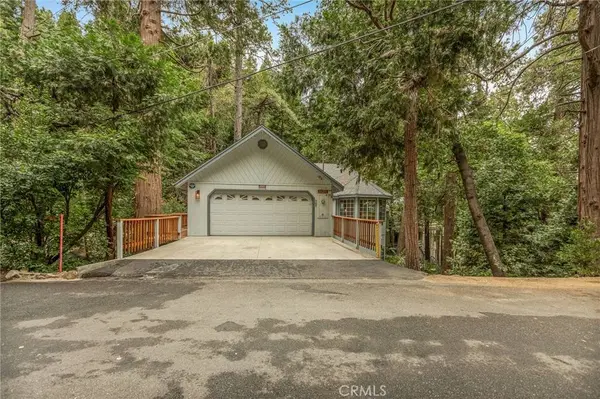 24376 Horst DR, Crestline, CA 92325