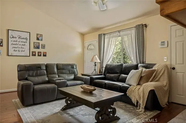 1465 Golden Rule LN, Lake Arrowhead, CA 92352