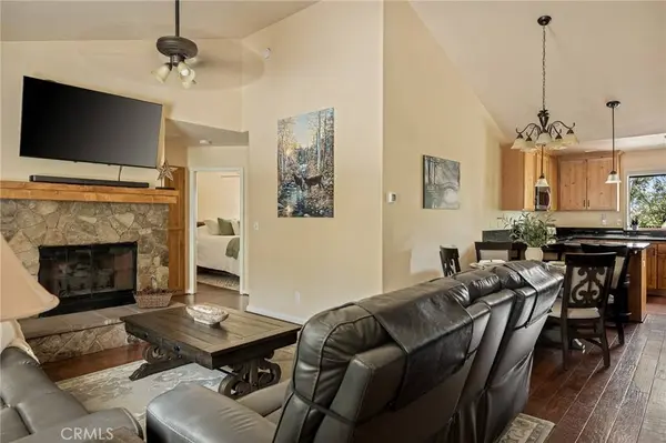 1465 Golden Rule LN, Lake Arrowhead, CA 92352