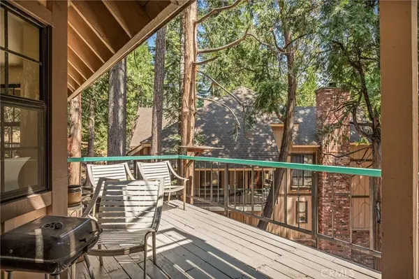 27432 White Fir, Lake Arrowhead, CA 92352