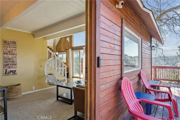 1171 N Grass Valley, Lake Arrowhead, CA 92352