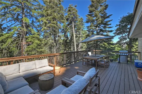 831 Blue Ridge, Lake Arrowhead, CA 92385