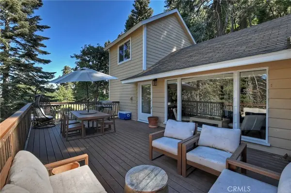 831 Blue Ridge, Lake Arrowhead, CA 92385