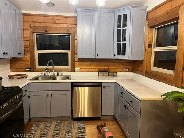24839 Felsen DR, Crestline, CA 92325