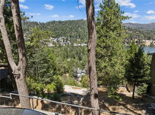 24240 Bernard DR, Crestline, CA 92325