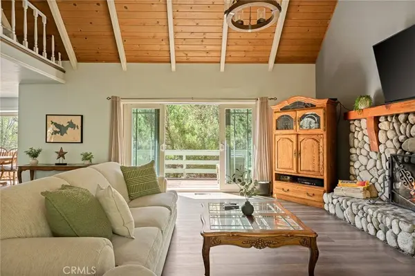 28165 Grenoble, Lake Arrowhead, CA 92352