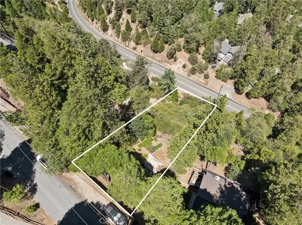 24240 Bernard DR, Crestline, CA 92325