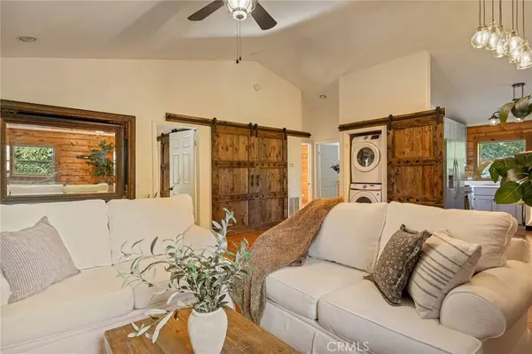 24839 Felsen DR, Crestline, CA 92325