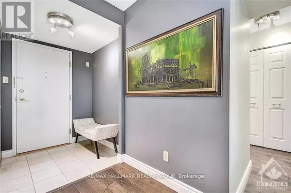 1510 Riverside DR #306, Ottawa, ON K1G4X5