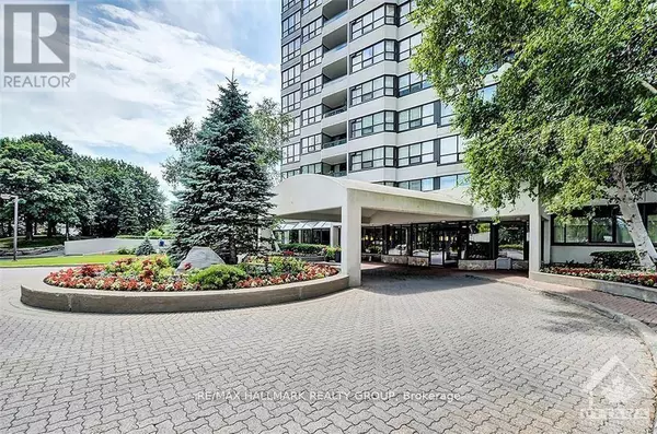 1510 Riverside DR #306, Ottawa, ON K1G4X5