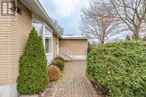 71 VIEWMOUNT DRIVE, Ottawa, ON K2G3B9