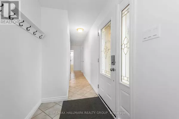 71 VIEWMOUNT DRIVE, Ottawa, ON K2G3B9