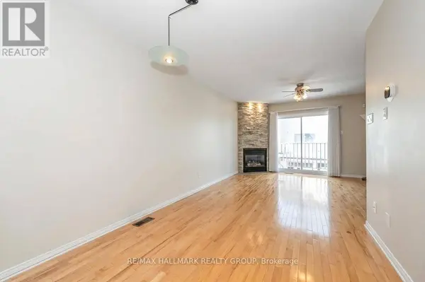 5-395 BELL STREET S, Ottawa, ON K1S4K5