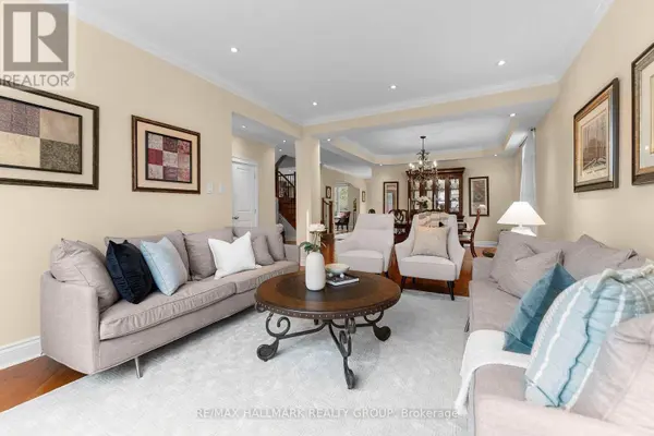 313 ECKERSON AVENUE, Ottawa, ON K2S0K8