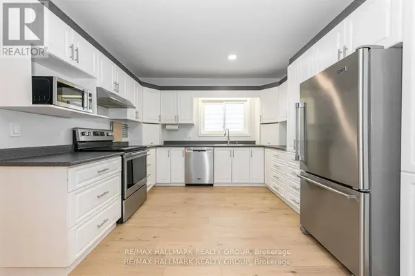 324 MONTFORT STREET, Ottawa, ON K1L5N4