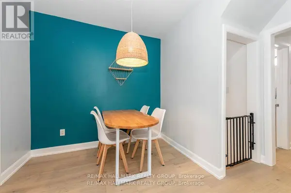 324 MONTFORT STREET, Ottawa, ON K1L5N4