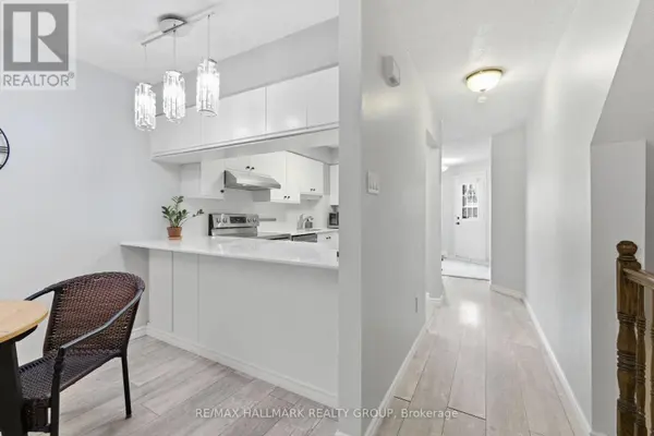 390 Briston Private #3, Ottawa, ON K1G5R3