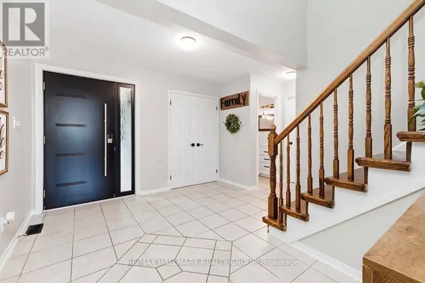 37 STITT STREET, Ottawa, ON K2S0R5
