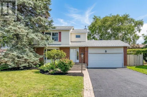 34 STARLING CRESCENT, Ottawa, ON K2J2L9